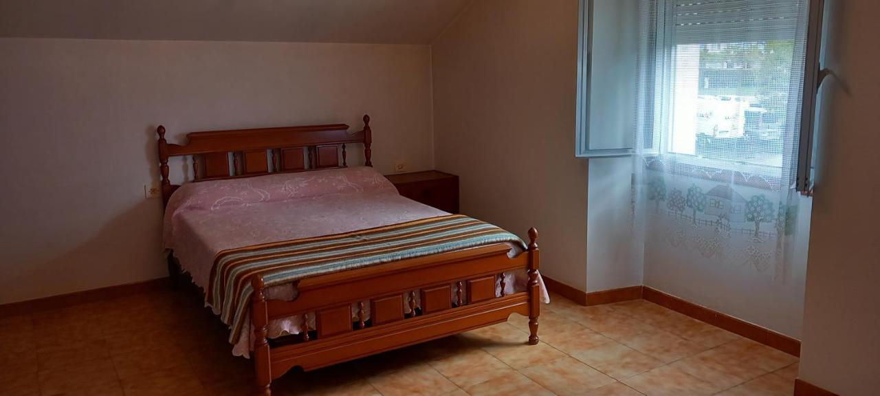 Готель Pension Baires O Coto Екстер'єр фото